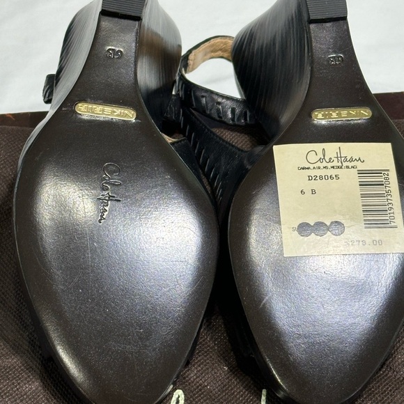 Cole Haan Women's Black Slingback Peep Hole Wedges Leather New - Picture 6 of 8